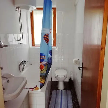 Jakov&nada * Silo (Krk)