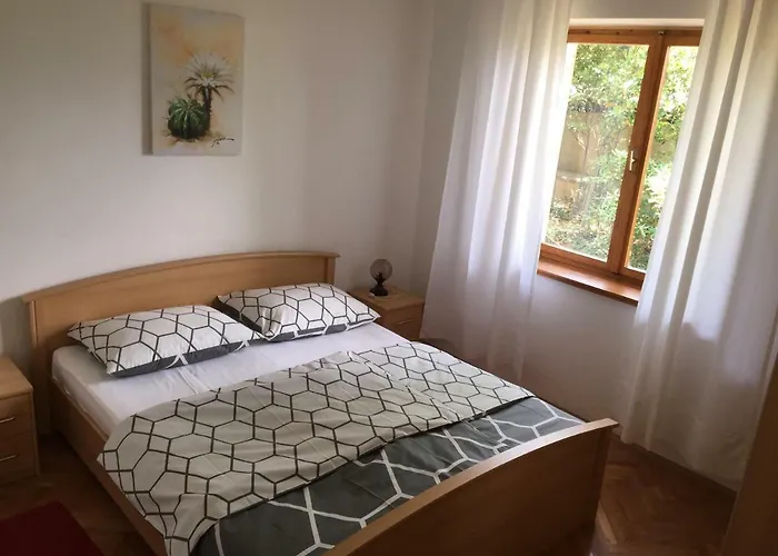 Jakov&nada Daire Šilo